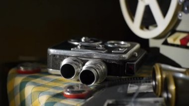 Vintage film cihazları - eski fotoğraf ve albümleri tarafından - gitti zamanların anılarıyla döneceksiniz