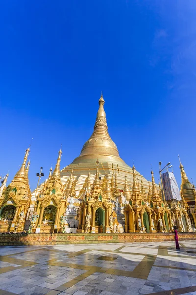 Shwedagon pagoda at Yangon, Myanmar —  Fotos de Stock