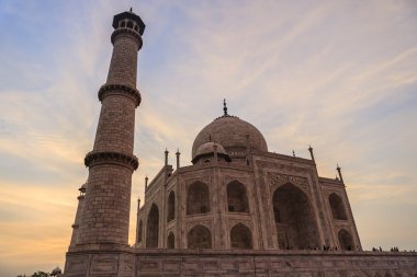 Hindistan (Taj Mahal ünlü tapınağı