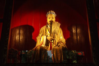 Eski Çinli savaşçı heykelleri..