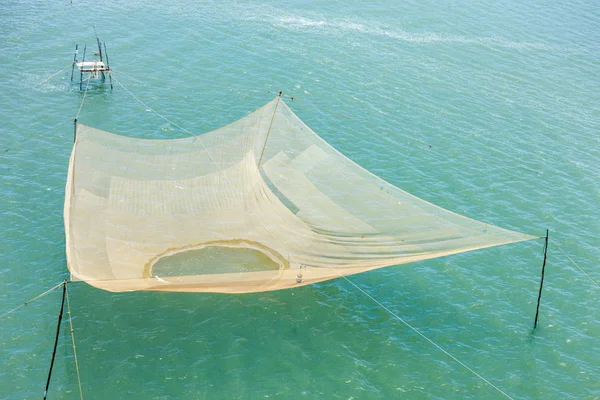 Fishing nets on the Thu Bon River near Hoi An — Stock Photo, Image