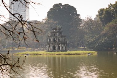 Kaplumbağa kule hanoi'nın hoan kiem Gölü