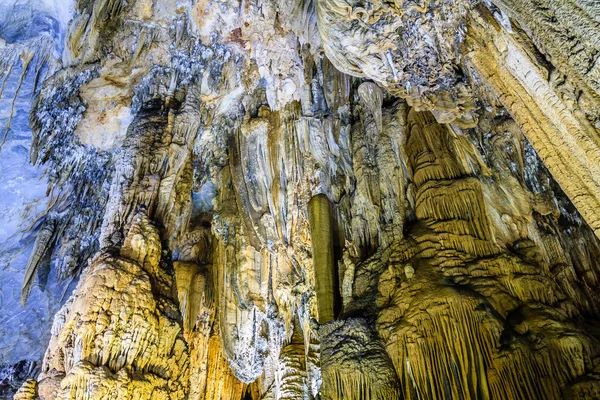 Печера в Ханої, В'єтнам — стокове фото