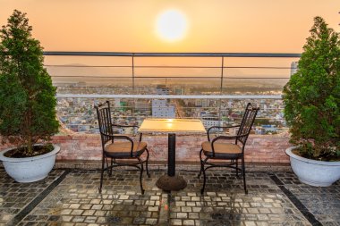 Hoang Anh Gia Lai otel barında en baştan görüntülemek