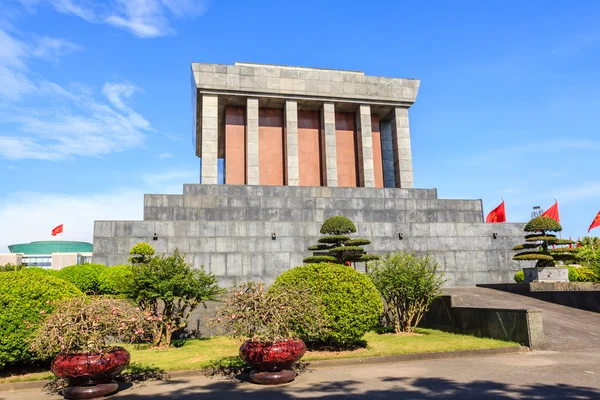 Ho Chi Minh Mausoleum in Hanoi, Vietnam — Stockfoto