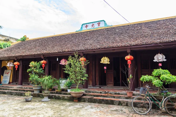 Vietnam temple — Stock Photo, Image