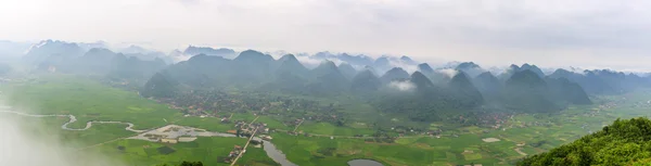 Lang oğlu Eyaleti, Vietnam Bac oğlum kasabaya — Stok fotoğraf