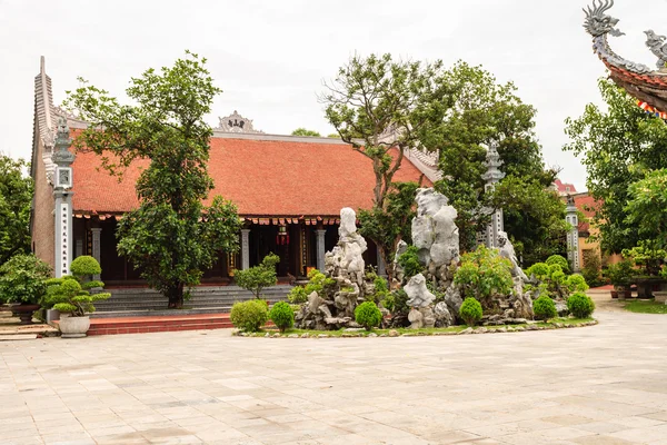 Vietnamesiska tempel — Stockfoto