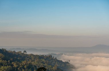 Phetchabun 'daki Khao Kho Viewpoint' te sabah sisi.