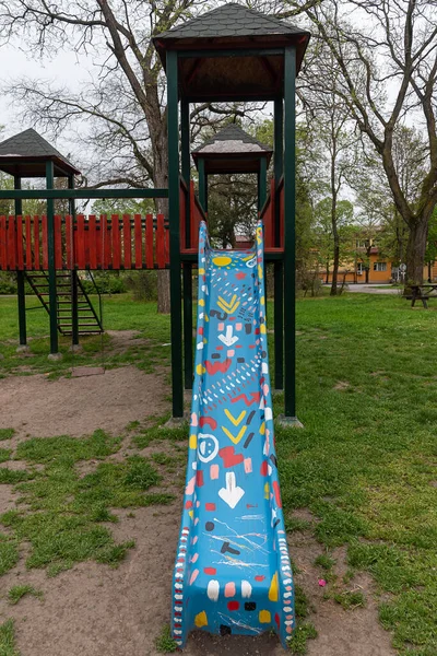 Coka Serbia Maja 2021 Kolorowe Dzieci Plac Zabaw Świeżym Powietrzu — Zdjęcie stockowe