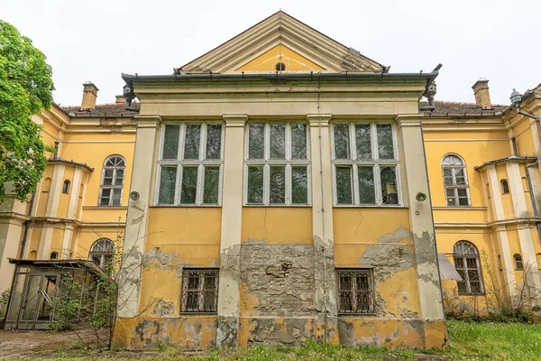 Coka, Sırbistan - 01 Mayıs 2021: 