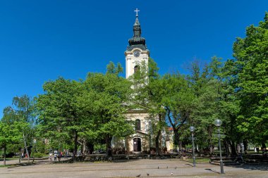 Kikinda, Sırbistan - 04 Mayıs 2021: Sırbistan 'ın Kikinda kentindeki Ortodoks Saint Nicola Kilisesi