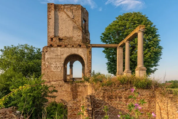 Malí Idjos Serbia Junio 2021 Casa Verano Abandonada Malí Idjos — Foto de Stock