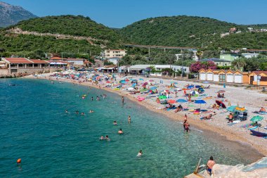 Utjeha, Karadağ - 07 Temmuz 2021: Adriyatik kıyısındaki Utjeha Sahili.
