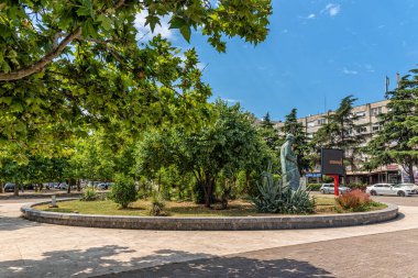 Bar, Karadağ - 05 Temmuz 2021: Karadağ 'daki Bar şehir merkezi. Karadağ 'ın Barosu' nun Modern Bölgesi.