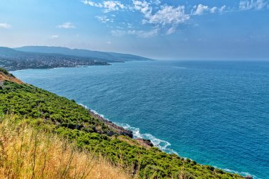 Karadağ 'da küçük bir yer olan Veliki Pjesak' ın manzarası