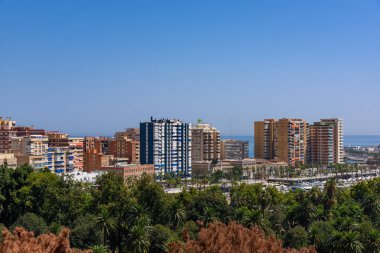 Malaga, İspanya - 06 Ağustos 2024: Malaga 'nın İspanya' daki panoramik manzarası