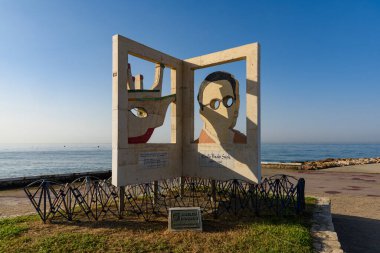 Malaga, İspanya - 06 Ağustos 2024: Malaga, İspanya 'da Plaj 