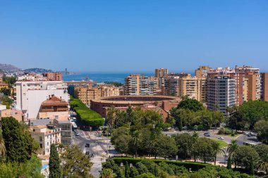Malaga, İspanya - 06 Ağustos 2024: Plaza de Toros La Malagueta (Bullring) - Malaga, Endülüs, İspanya. La Malagueta boğa güreşi Gibralfaro bakış açısından
