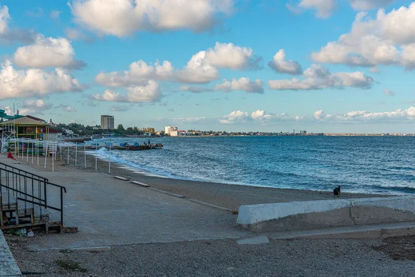 Brzegu Morza Czarnego Zatoka Plaza Uciekania Sie Miasta Feodosia Crimea — Zdjęcie stockowe