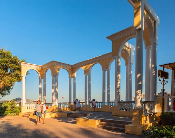 Observatie Dek Met Een Colonnade Gorky Street Stad Yevpatoria — Stockfoto