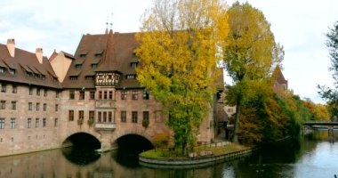 Sonbaharda Kutsal Ruh Hastanesi, Nuremberg, Almanya