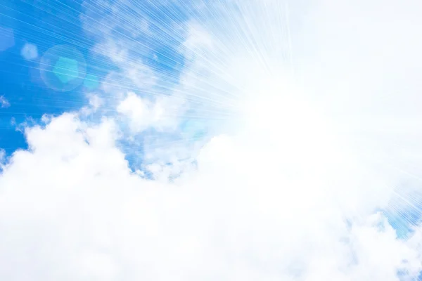 Blå himmel med vit moln bakgrund — Stockfoto