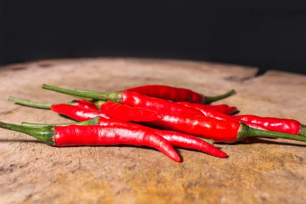 Rojo pájaro picante chile naturaleza fondo —  Fotos de Stock