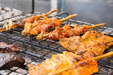 alev, Tayland gıda üzerinde ızgara tavuk