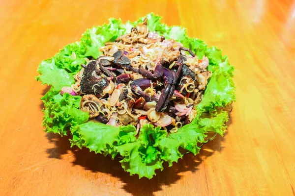 Ensalada de cangrejo en escabeche agria, comida tailandesa — Foto de Stock