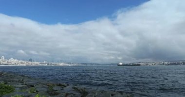 İstanbul 'dan İstanbul Boğazı' nın manzarası