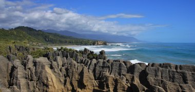 Punakaiki içinde benzersiz kaya oluşumları