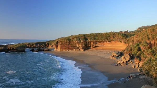 Punakaiki sahil sahne — Stok fotoğraf