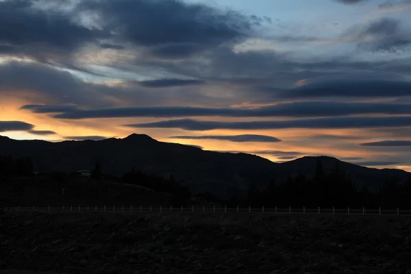 Colorful morning sky in Hawea — Stock Photo, Image