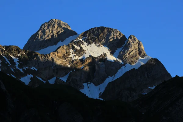 Mt altmann kurz vor Sonnenuntergang — Stockfoto