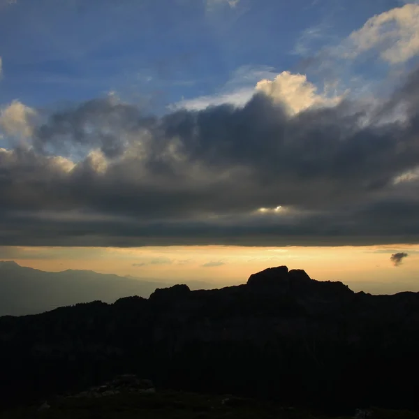 Evening scene on Mt Niederhorn — Stock Photo, Image