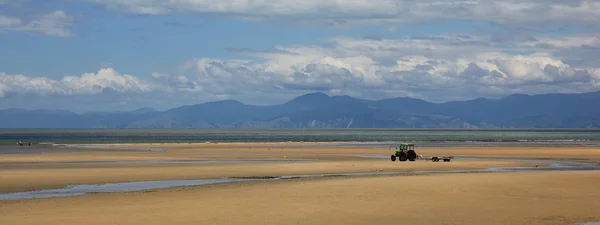 Sandy beach in Marahau — Stock Photo, Image