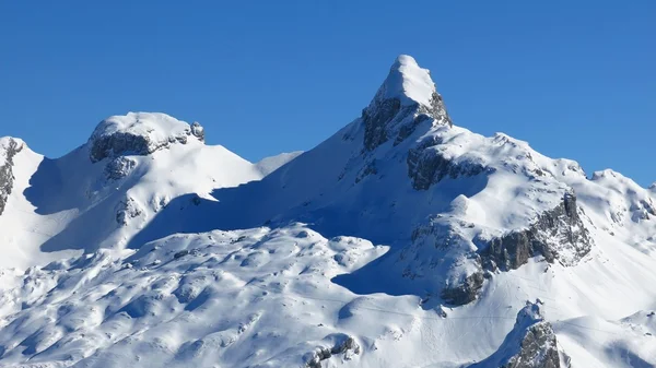 MT Chronenstock télen, a svájci Alpokban — Stock Fotó