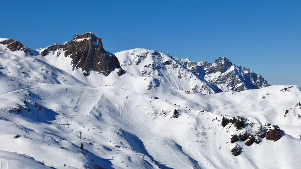 Día de invierno en la estación de esquí de Flumserberg — Foto de Stock