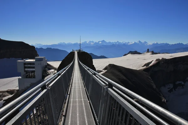 Buzul de Diablerets bir yaz sabahı — Stok fotoğraf