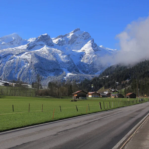 스위스 계곡에서 — 스톡 사진
