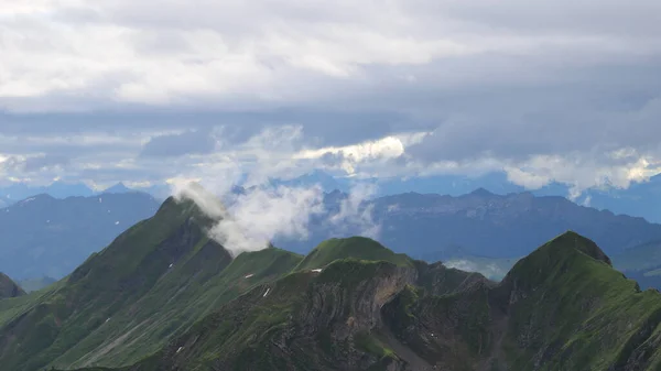 Mount Tannhorn Sett Utifrån Brienzer Rothorn — Stockfoto