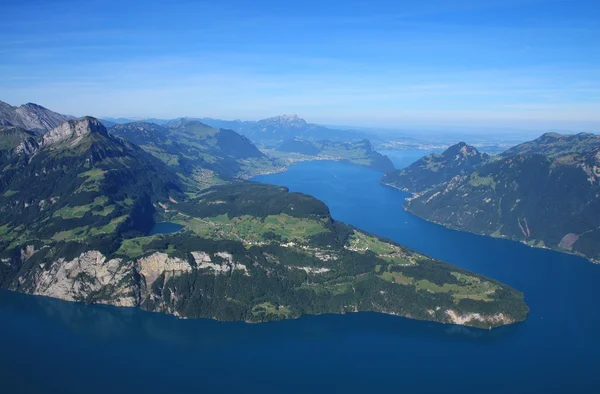 青の湖 Vierwaldstattersee — ストック写真