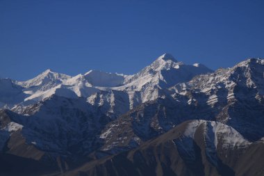 Stok Kangri, Zanskar Dağının yüksek dağı. Leh, Hindistan 'dan görüldü..