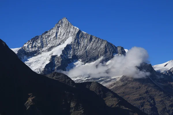 雄伟的山脉 Weisshorn — 图库照片