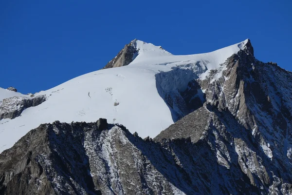 Beautiful peak of Mt Geisshorn — Stock Photo, Image
