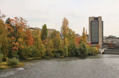 İsviçre, Zürih 'te sonbahar sahnesi.