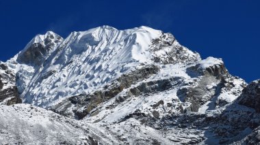 Buzulda Lobuche tepe, Nepal