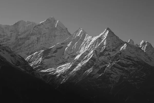 Engebeli Mt Kusum Kangaru