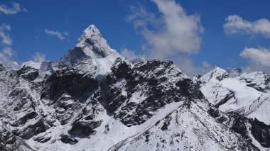 Ama Dablam tepe, Kala Patthar görünümünden